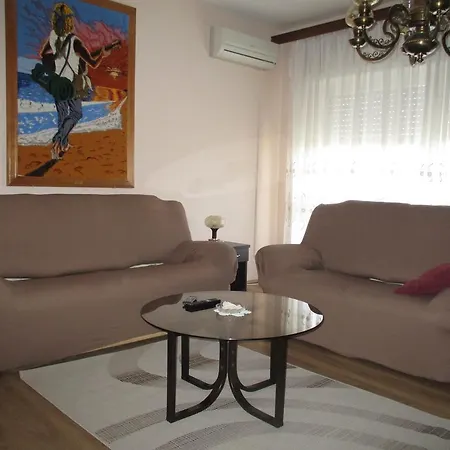 Apartman Eduard Simicev