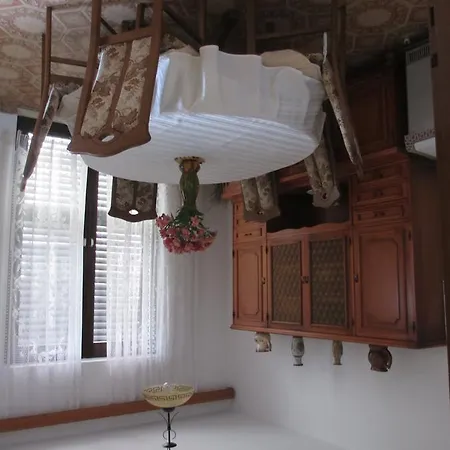 Apartman Eduard Simicev Appartamento Zara